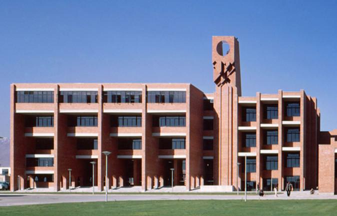 حسین امانت معمار معروف ایرانی طراح برج آزادی