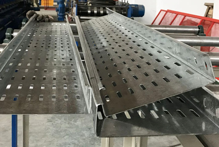 معرفی مرکز فروش سینی کابل ضد زنگ صنعتی در ایران 3 معرفی مرکز فروش سینی کابل ضد زنگ صنعتی در ایران