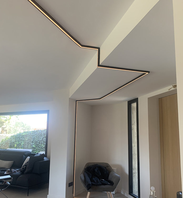 شرکت آراز: بهترین مرکز فروش لاین نوری در اصفهان 3 لاین نوری اراز