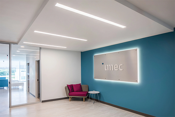 شرکت آراز: بهترین مرکز فروش لاین نوری در اصفهان 5 لاین نوری توکار در اصفهان