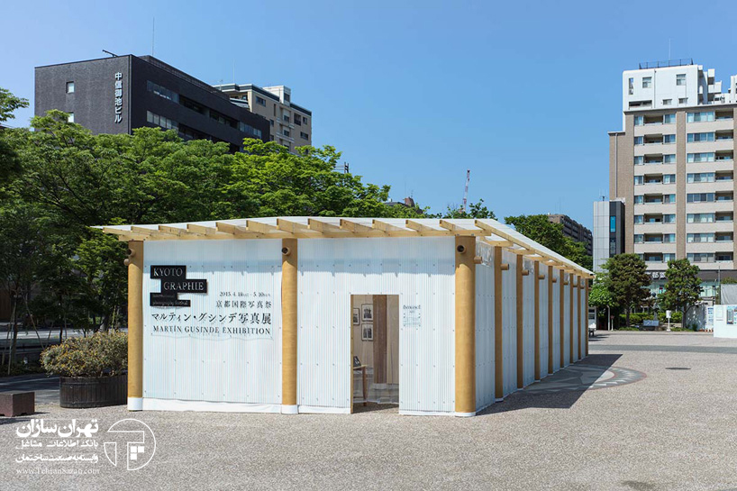 shigeru-ban-kotographie-paper-tube-temporary-pavilion-kyoto-designboom-01
